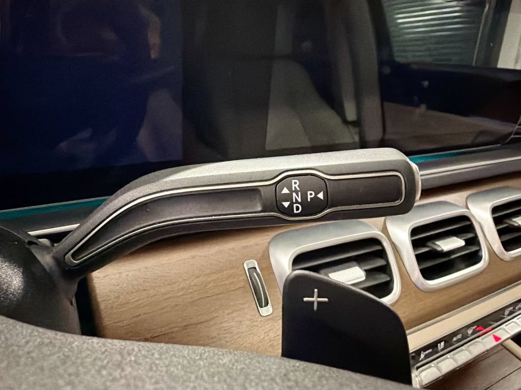 Certified 2021 Mercedes-Benz GLE 350 4MATIC image 18
