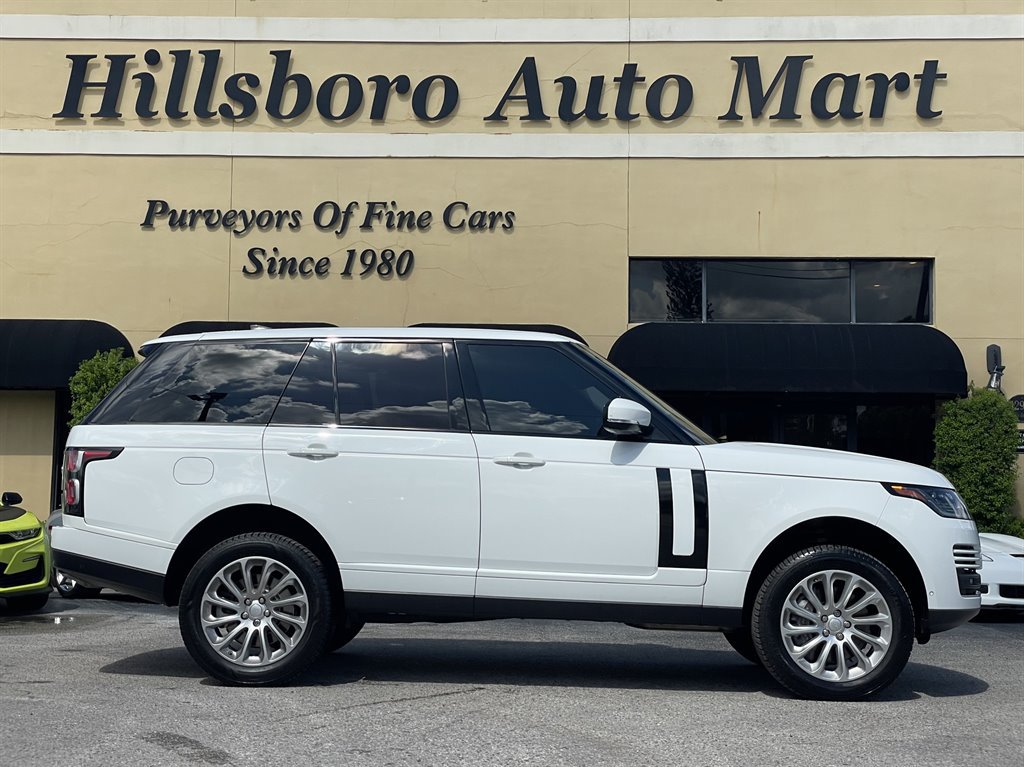 Used 2018 Land Rover Range Rover HSE AWD/4WD image 4