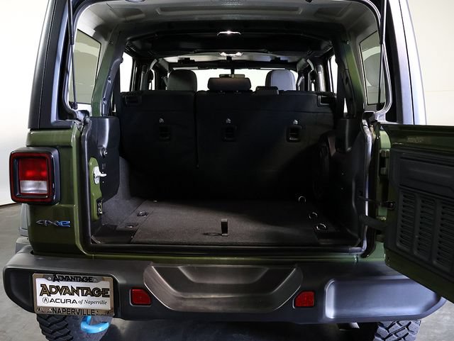 Used 2023 Jeep Wrangler Unlimited w/ Cold Weather Group AWD/4WD image 32