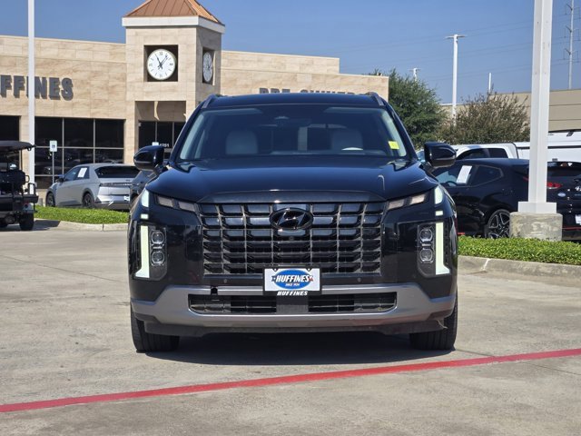 Used 2024 Hyundai Palisade Limited image 2