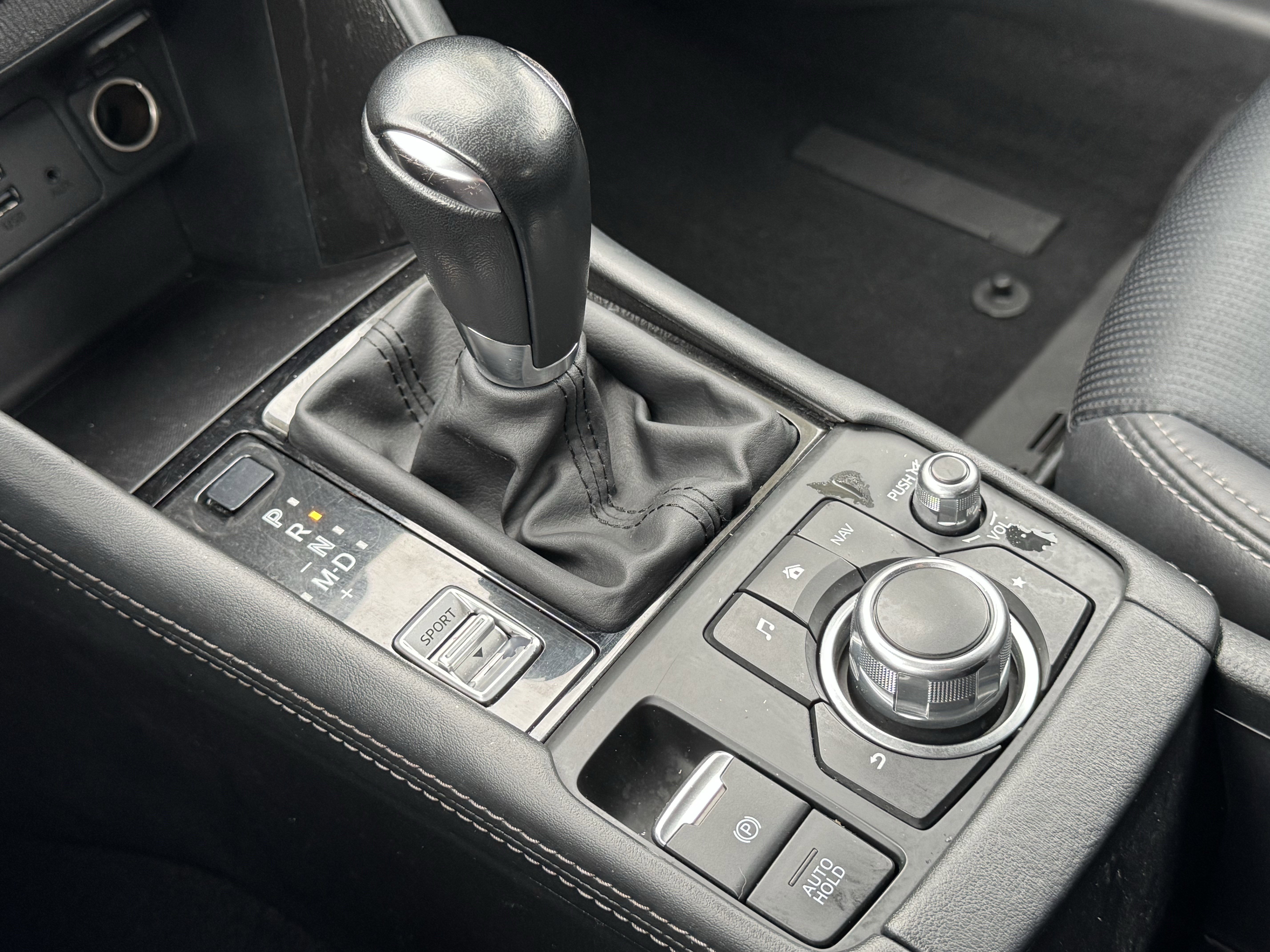 Used 2019 MAZDA CX-3 Touring w/ Preferred Equipment Package image 29