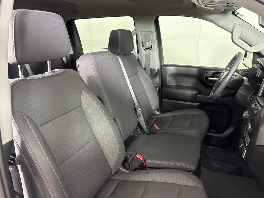 Certified 2026 Chevrolet Silverado 1500 Custom AWD/4WD image 22