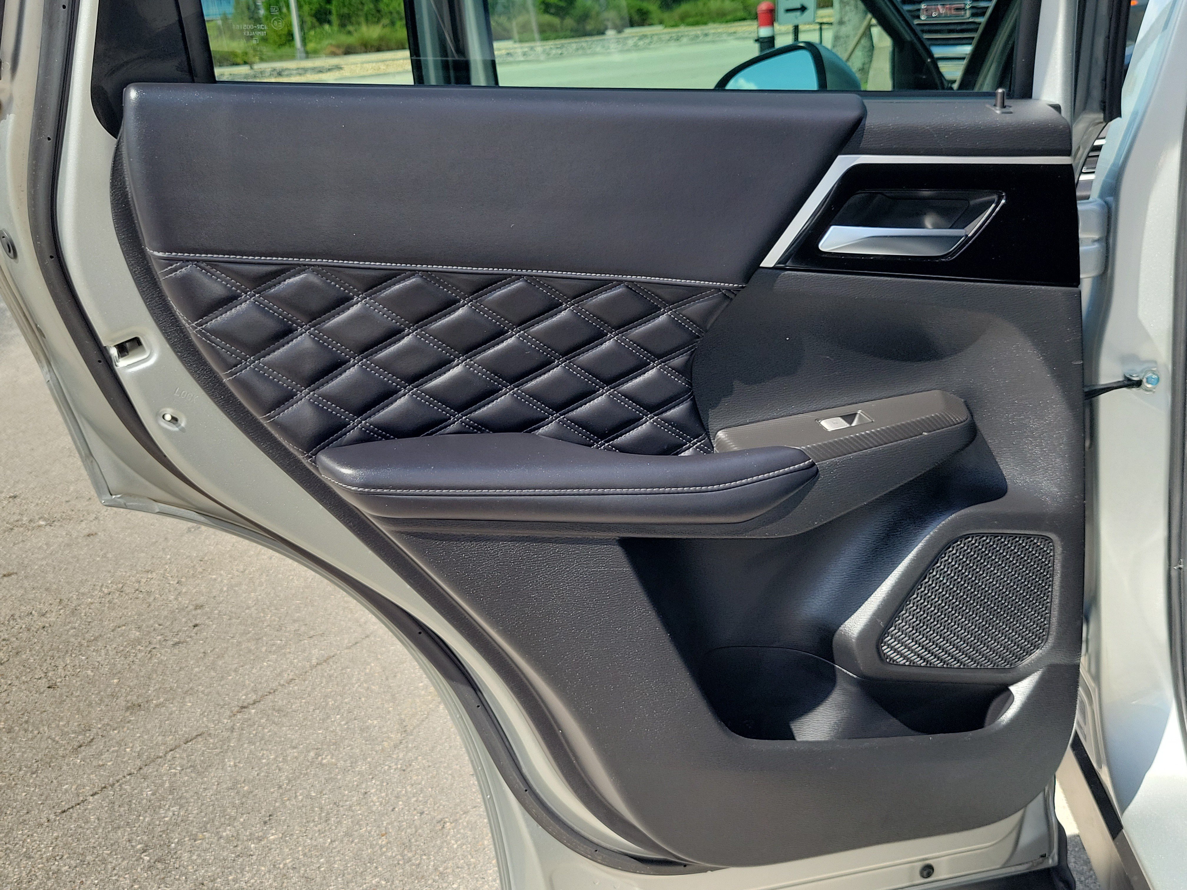 Used 2022 Mitsubishi Outlander SEL FWD image 24