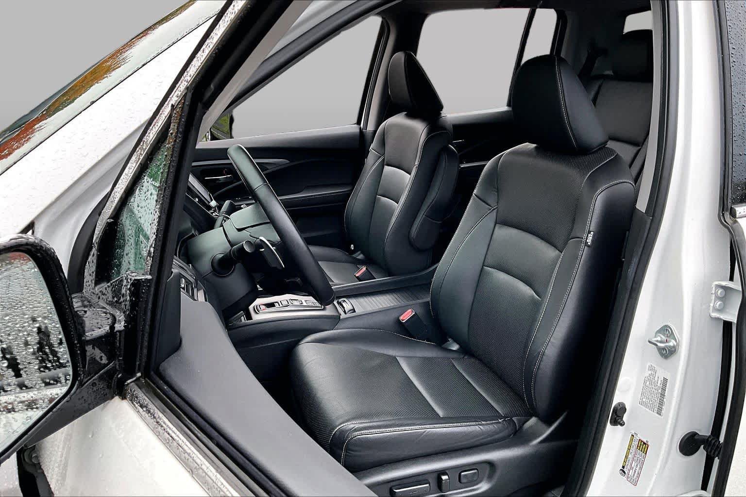 Used 2023 Honda Ridgeline RTL-E image 9