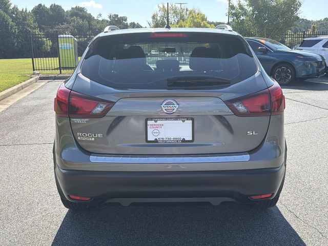 Used 2018 Nissan Rogue Sport SL FWD image 6