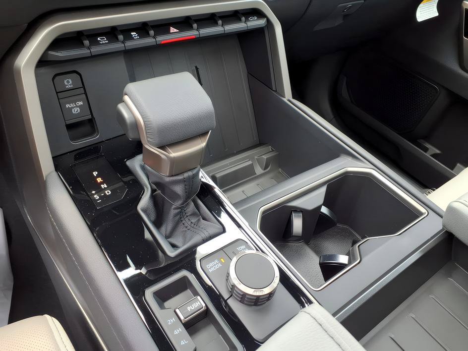 New 2026 Toyota Tundra Limited AWD/4WD image 13