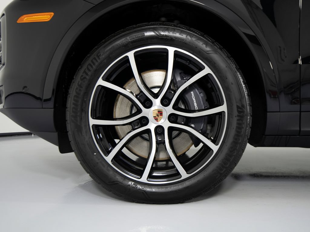New 2026 Porsche Cayenne E-Hybrid AWD/4WD image 14