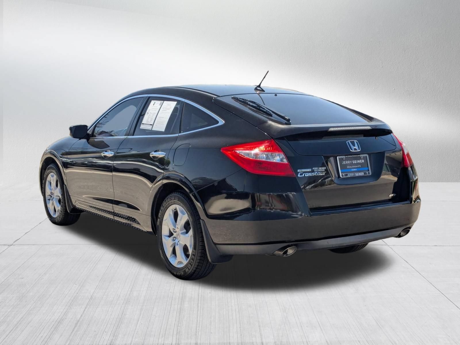 Used 2011 Honda Crosstour EX-L image 3