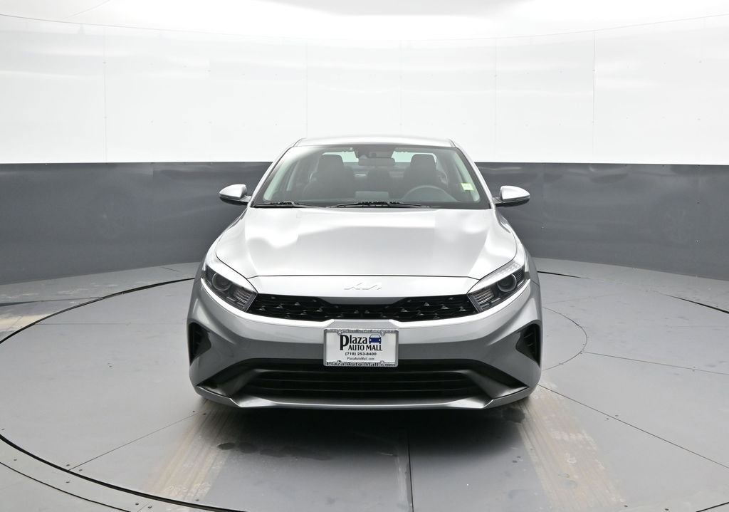 Certified 2024 Kia Forte LXS w/ LXS Technology Package image 2