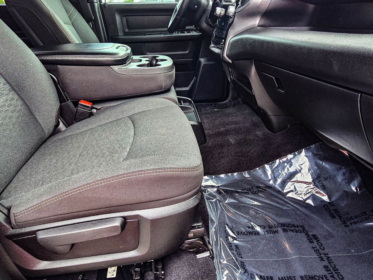 Used 2025 RAM 3500 Tradesman AWD/4WD image 39