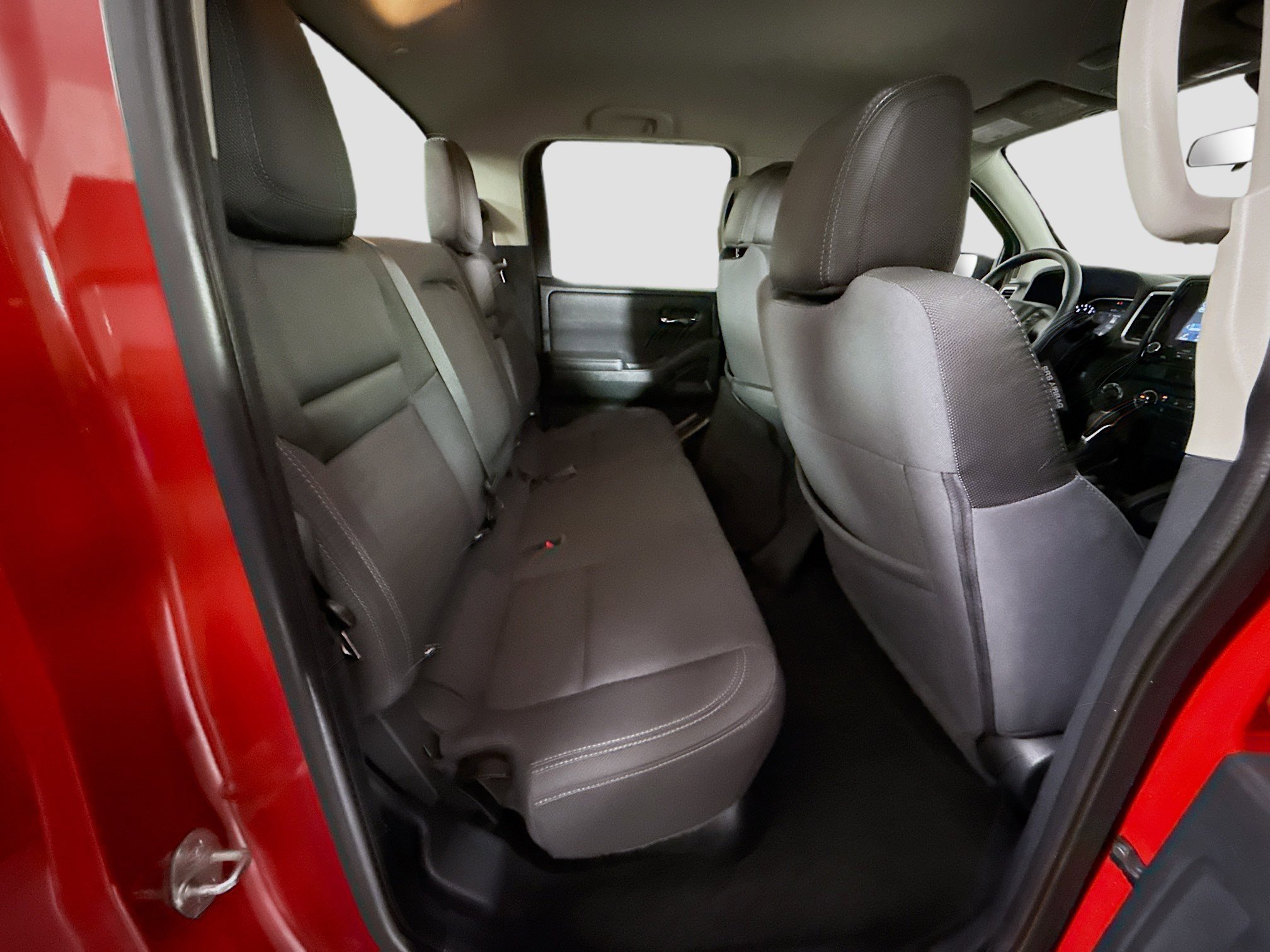 Used 2022 Nissan Frontier SV image 27