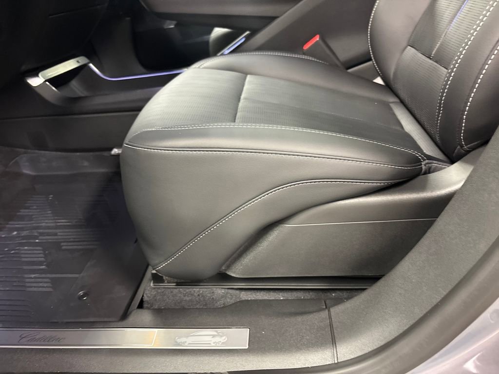 New 2026 Cadillac Lyriq Premium Luxury image 25