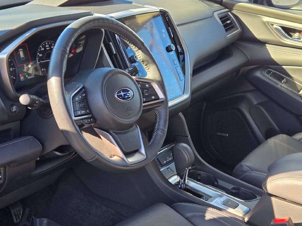 Used 2024 Subaru Ascent Limited w/ Technology Package AWD/4WD image 34