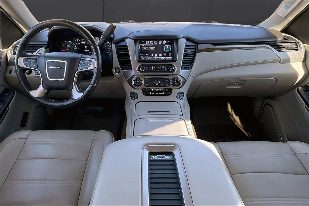 Used 2017 GMC Yukon Denali w/ Open Road Package image 11