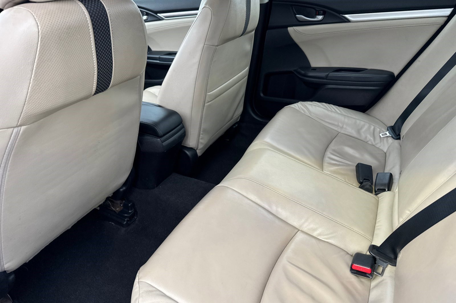 Used 2020 Honda Civic EX-L image 27