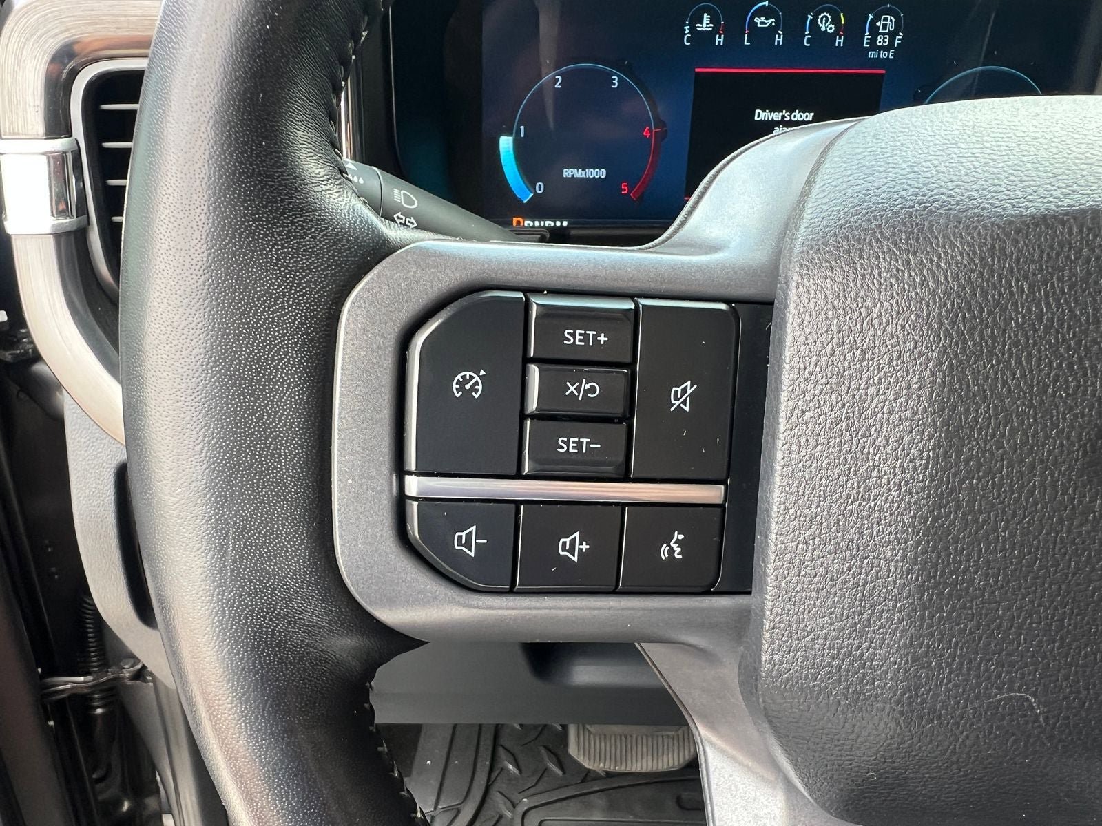 Used 2024 Ford F250 Lariat AWD/4WD image 28