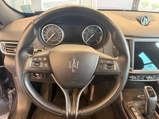 Used 2023 Maserati Levante Modena AWD/4WD image 19