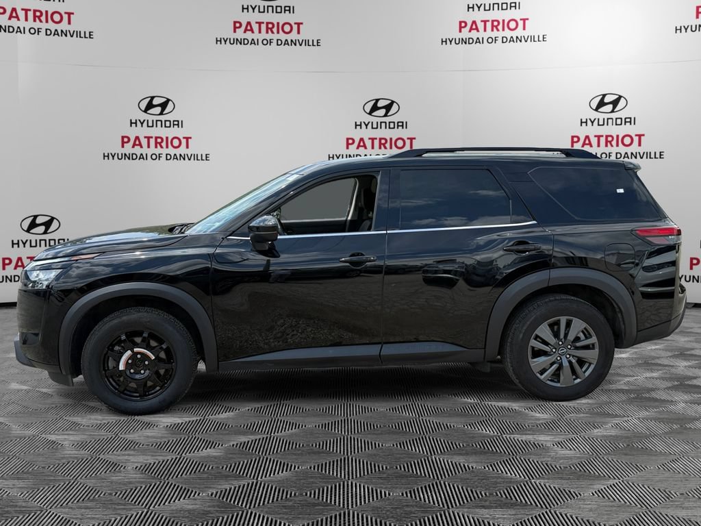 Used 2024 Nissan Pathfinder SV AWD/4WD image 6