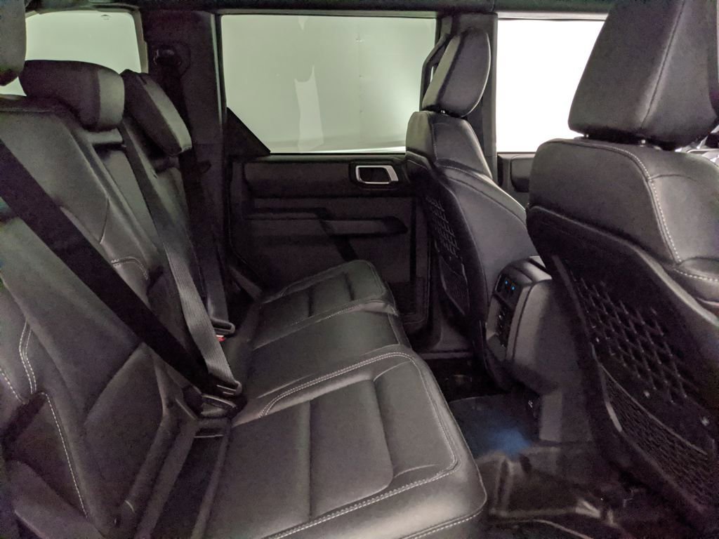 New 2025 Ford Bronco Badlands image 26