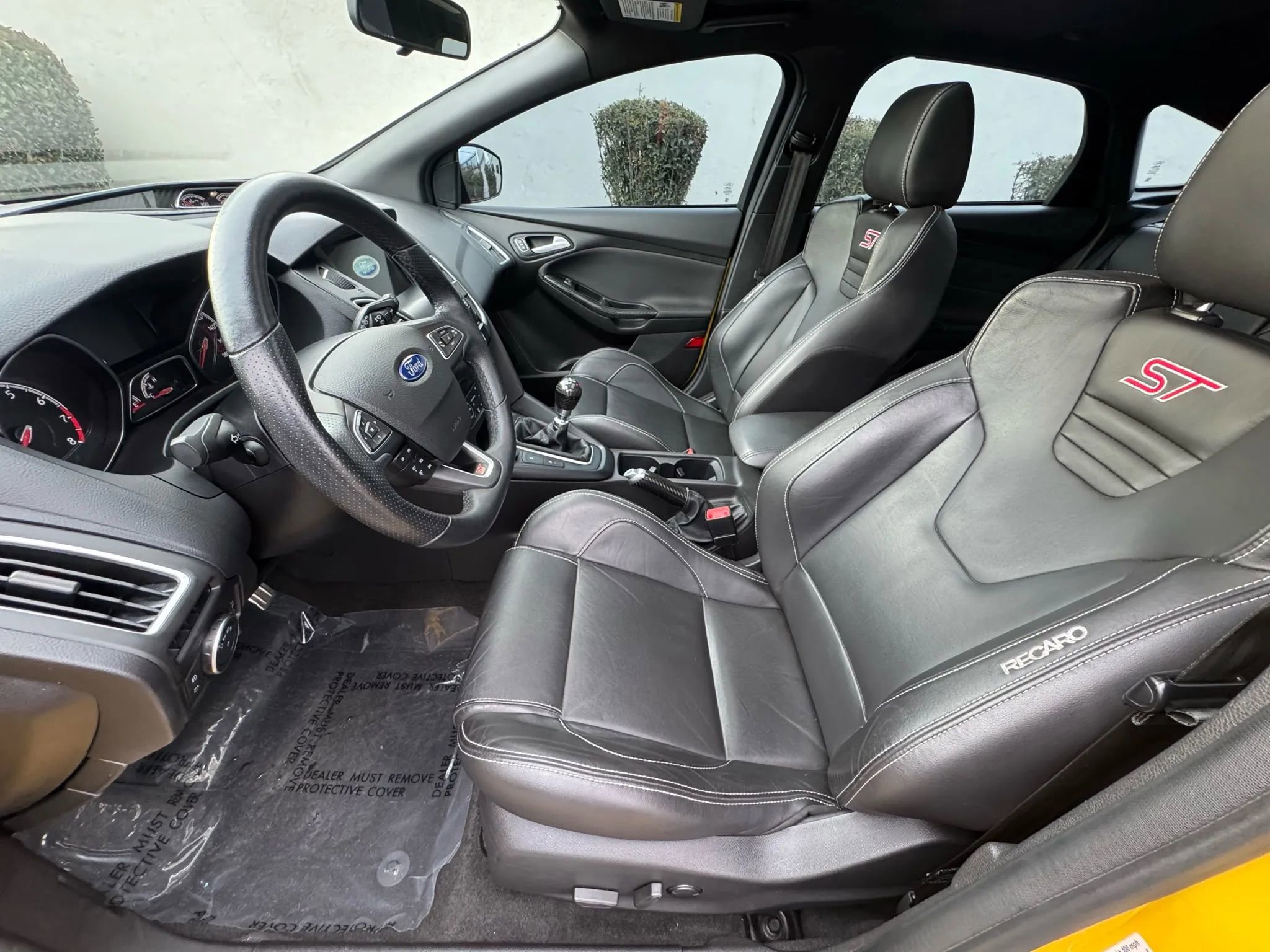 Used 2018 Ford Focus ST w/ Equipment Group 402A FWD image 11