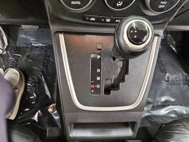Used 2013 MAZDA MAZDA5 Grand Touring image 17