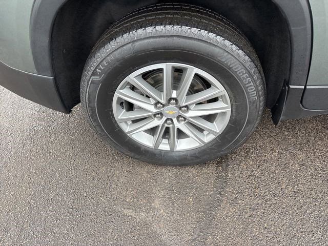 Used 2022 Chevrolet Traverse LT w/ LPO, Floor Liner Package image 46