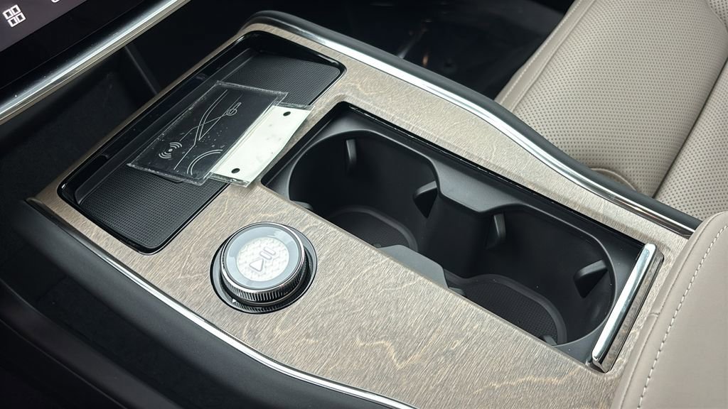 New 2026 Volvo EX90 Ultra image 21