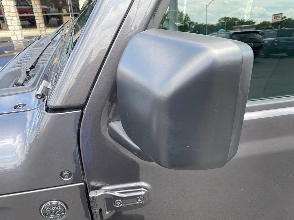 Used 2023 Jeep Gladiator Sport AWD/4WD image 10