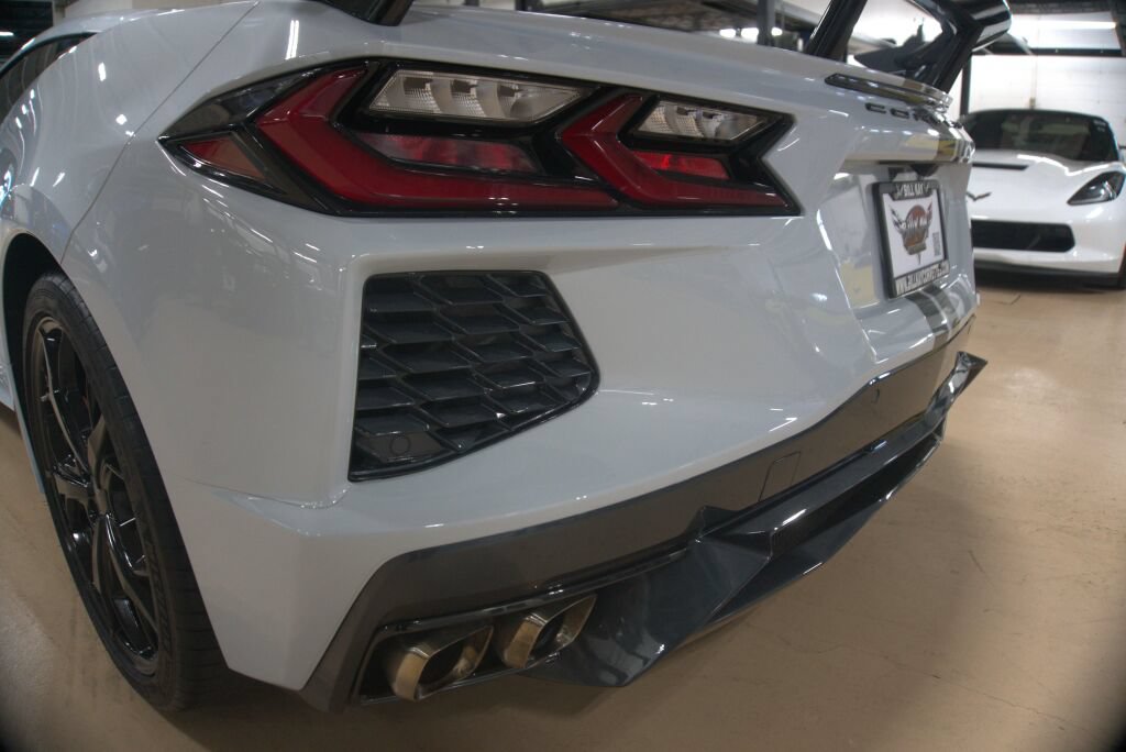 Used 2020 Chevrolet Corvette Stingray Premium Cpe w/ 3LT Preferred Equipment Group RWD image 21