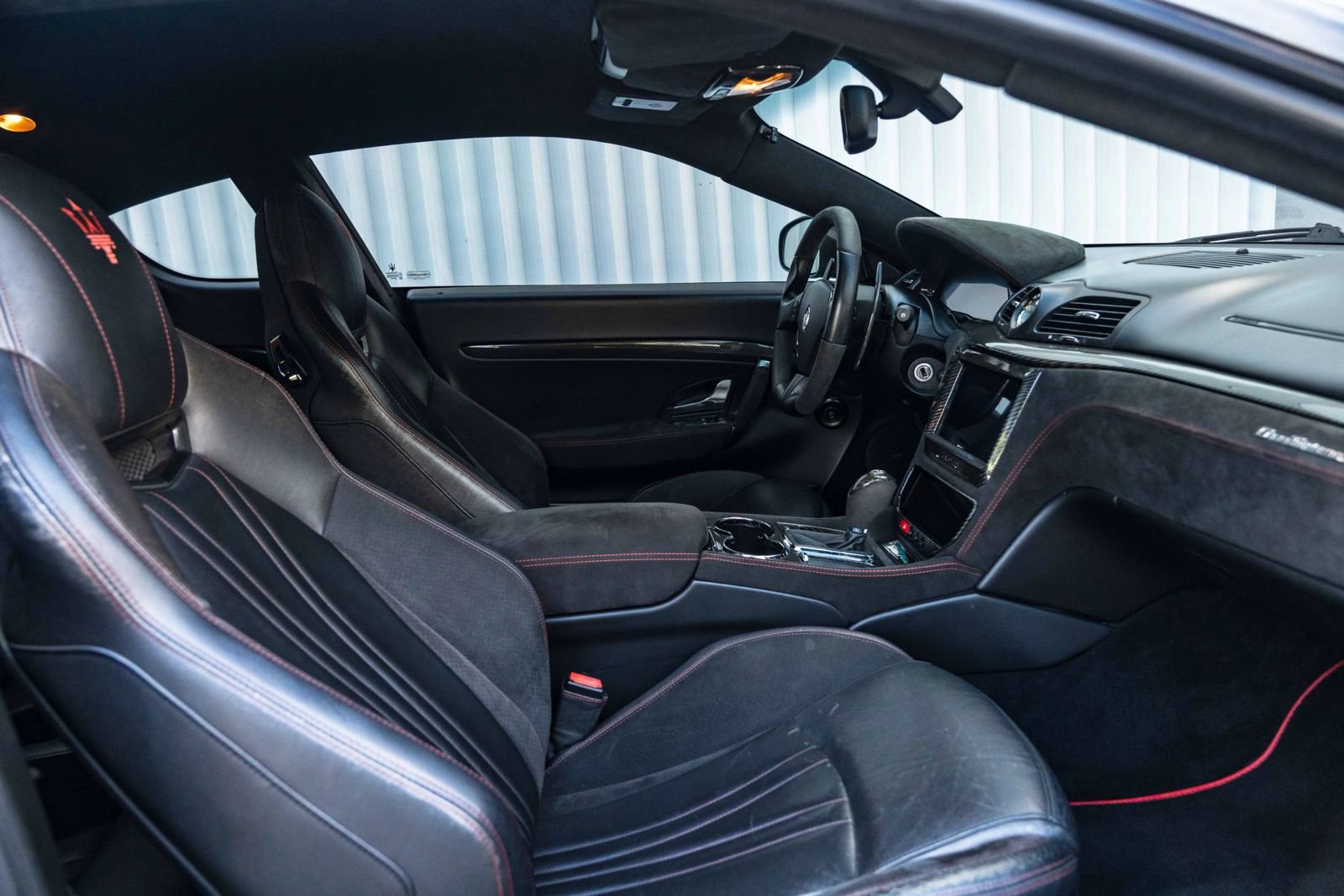 Used 2017 Maserati GranTurismo Sport RWD image 23