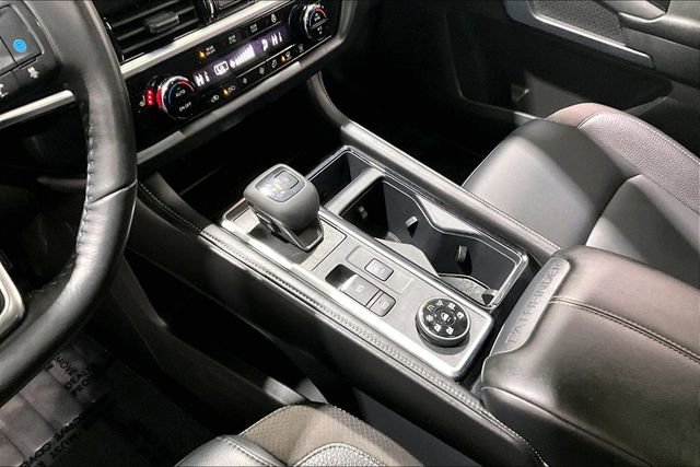 Used 2023 Nissan Pathfinder SL image 18