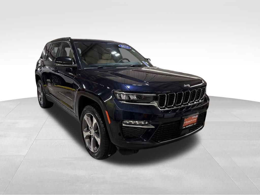 Certified 2023 Jeep Grand Cherokee Limited image 8