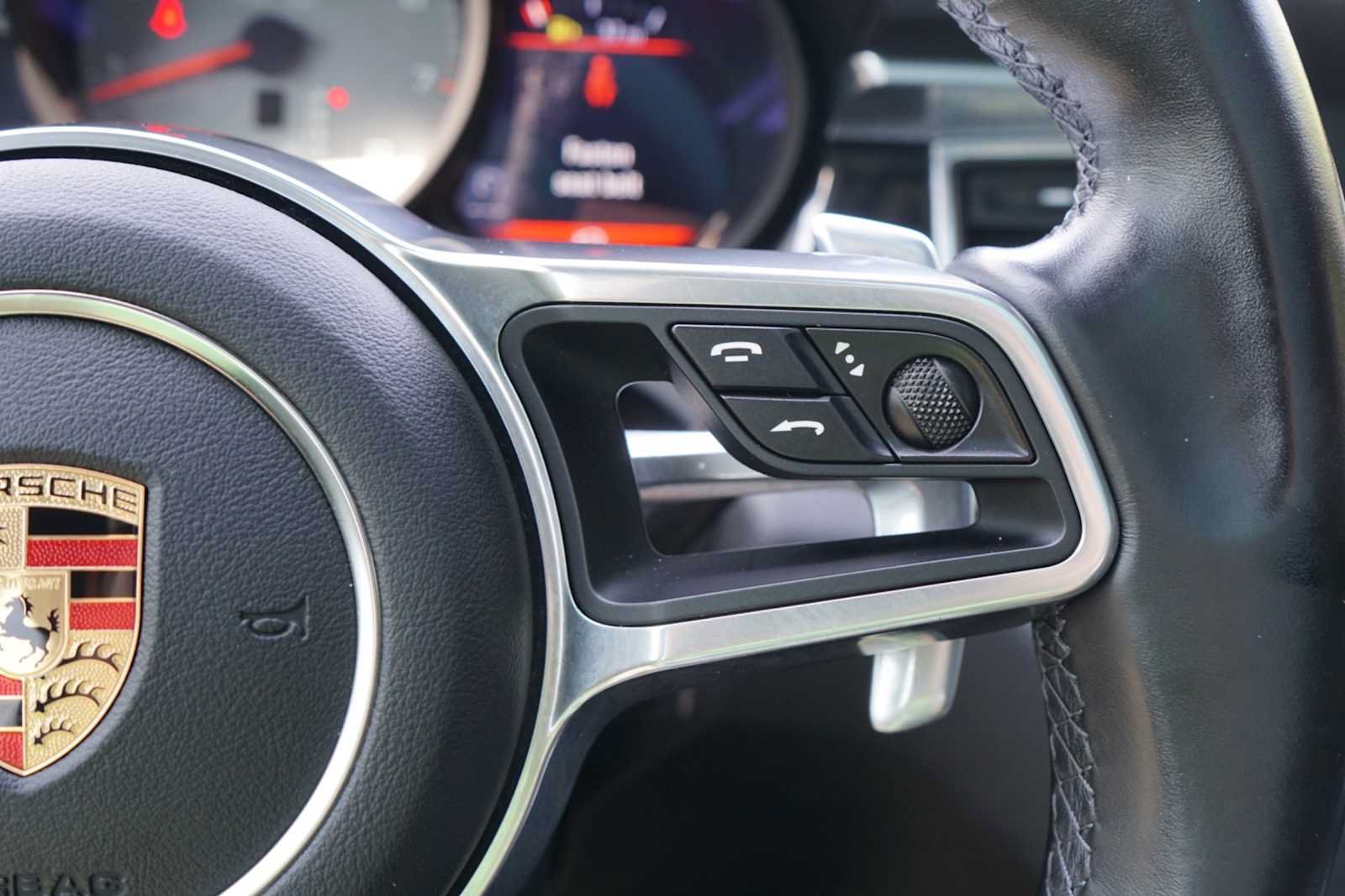 Used 2017 Porsche Macan S AWD/4WD image 15