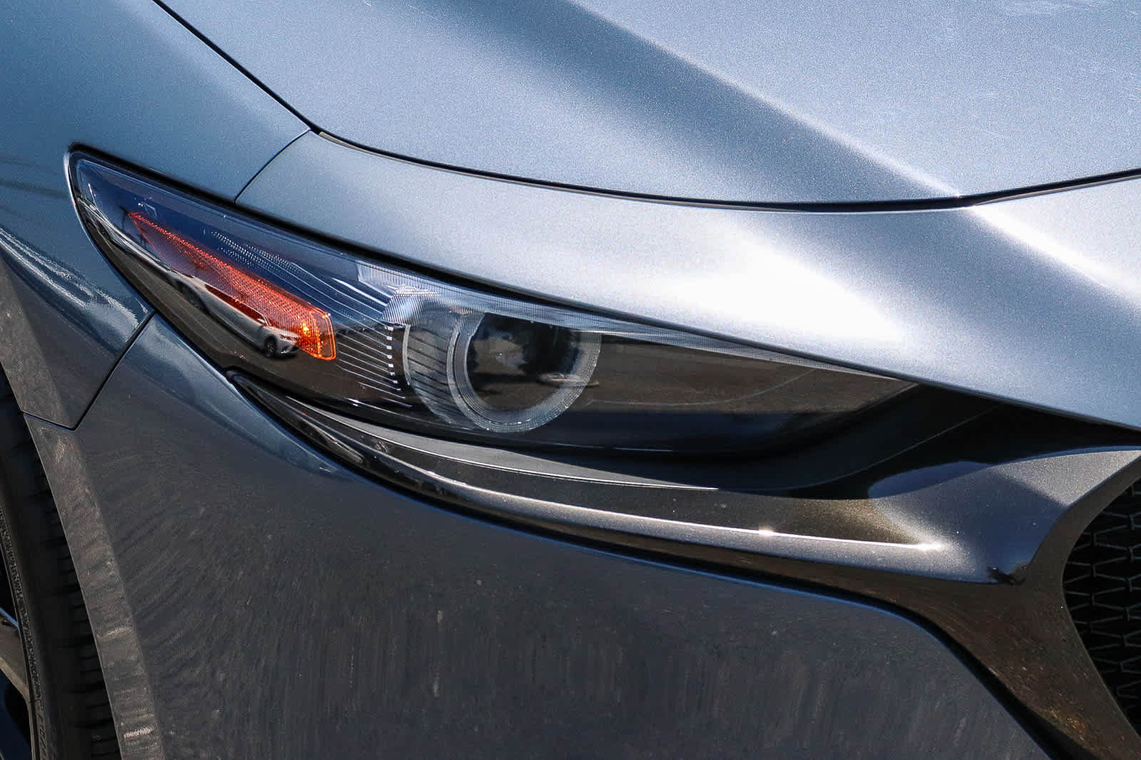 Used 2022 MAZDA MAZDA3 s FWD image 4