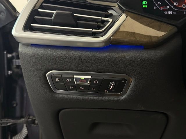 Used 2021 BMW X5 M50i w/ Premium Package image 36