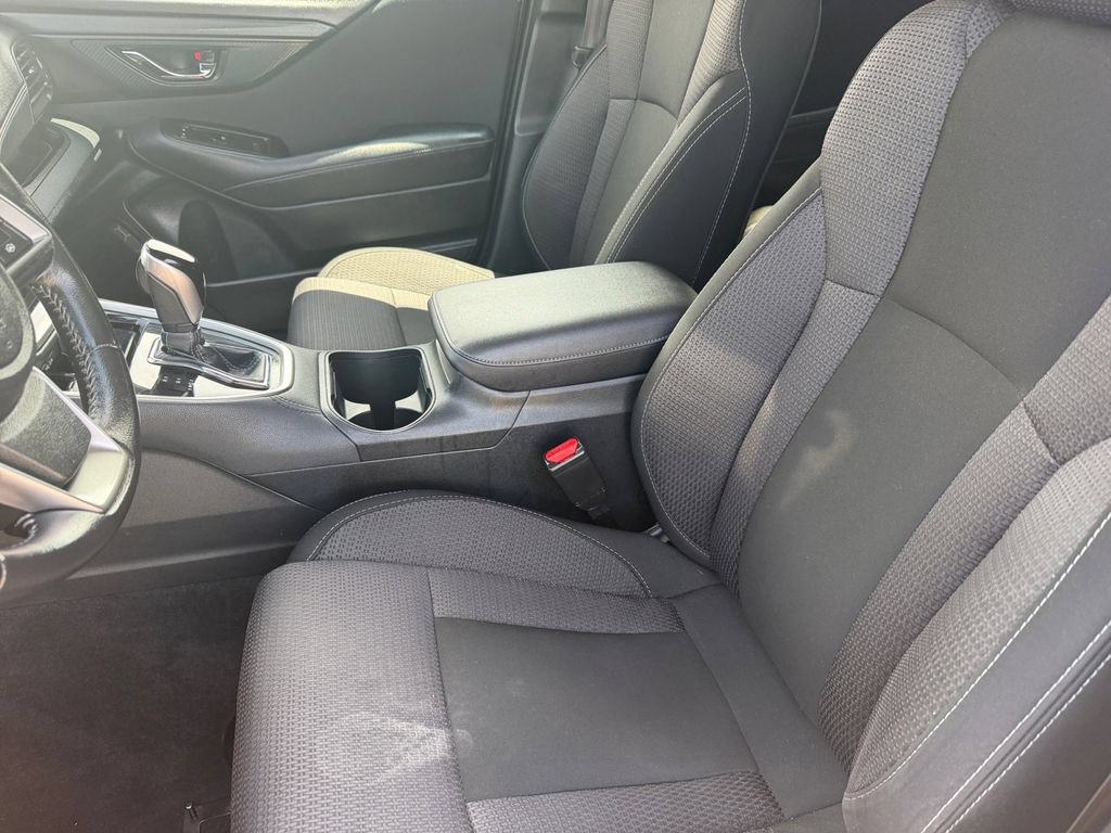Used 2022 Subaru Outback Premium AWD/4WD image 10
