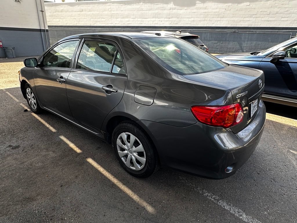 Used 2010 Toyota Corolla LE FWD image 13