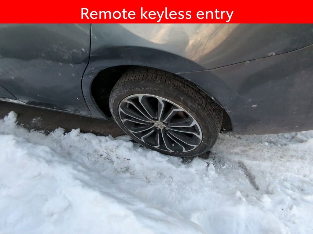 Used 2014 Toyota Corolla S image 5