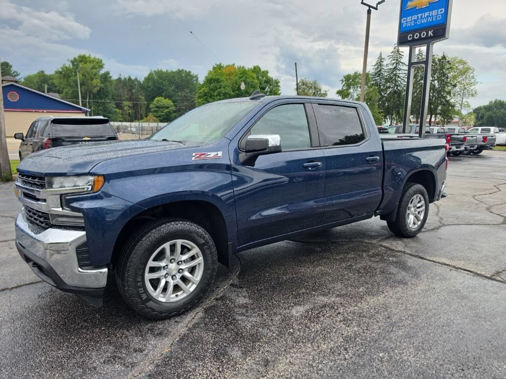 Used 2020 Chevrolet Silverado 1500 LT w/ All-Star Edition AWD/4WD image 3