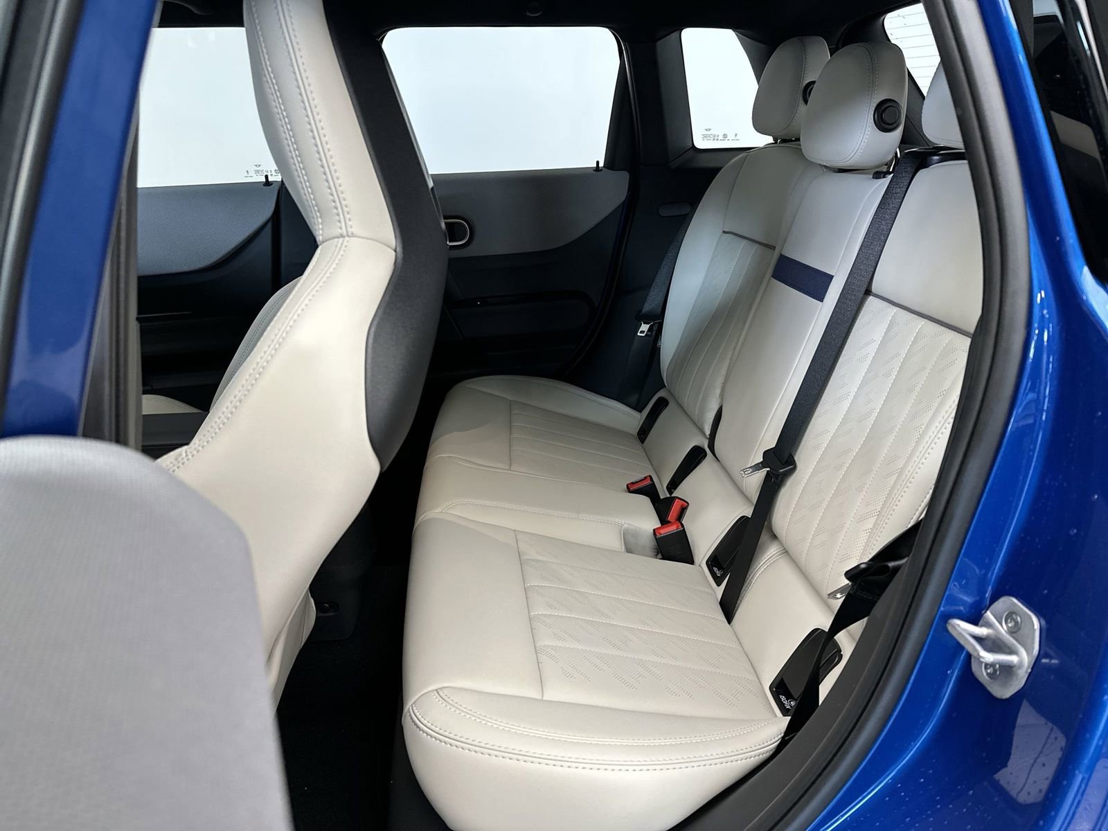 New 2026 MINI Cooper 4-Door Hardtop FWD image 23