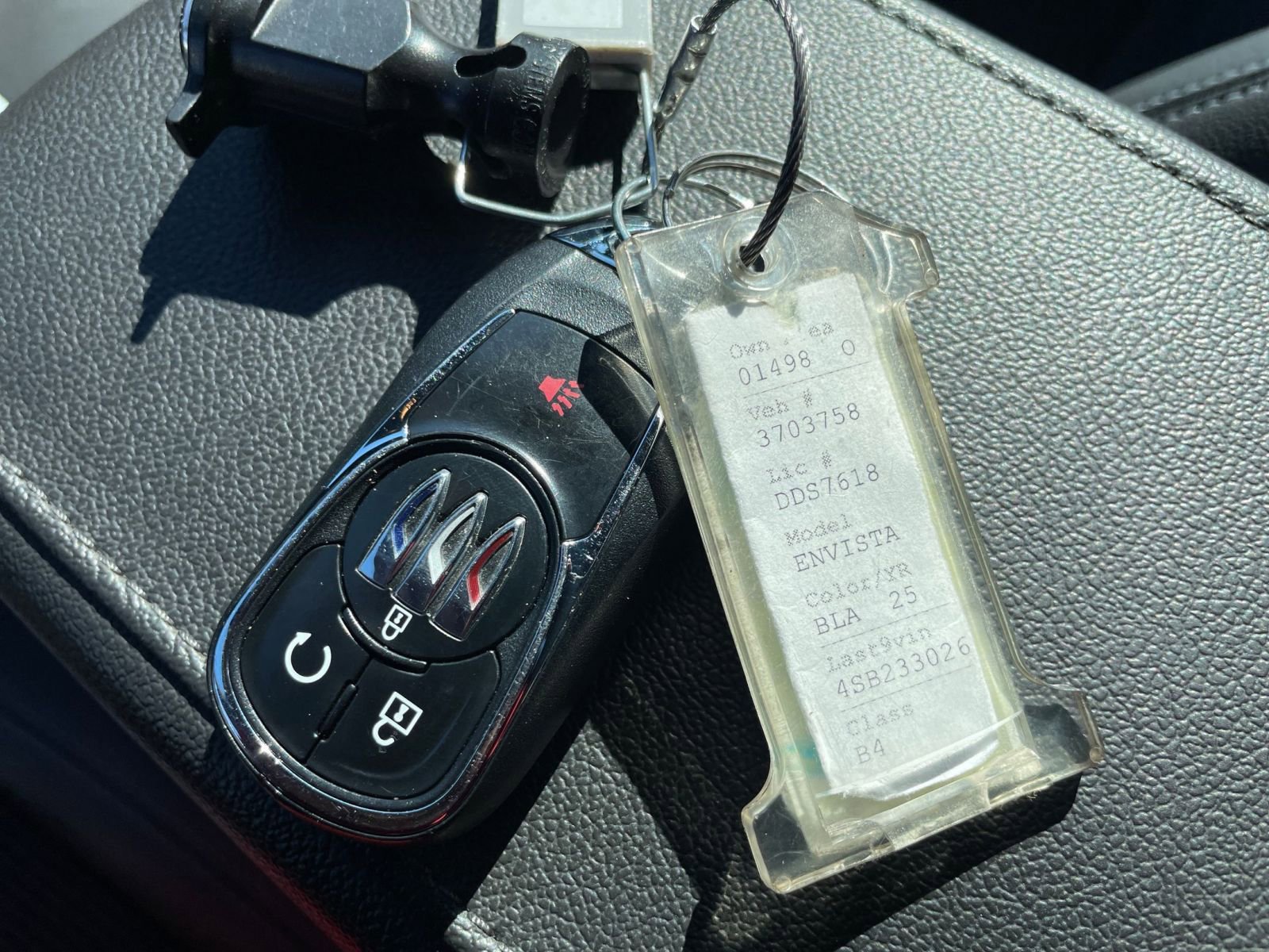 Used 2025 Buick Envista Preferred image 21