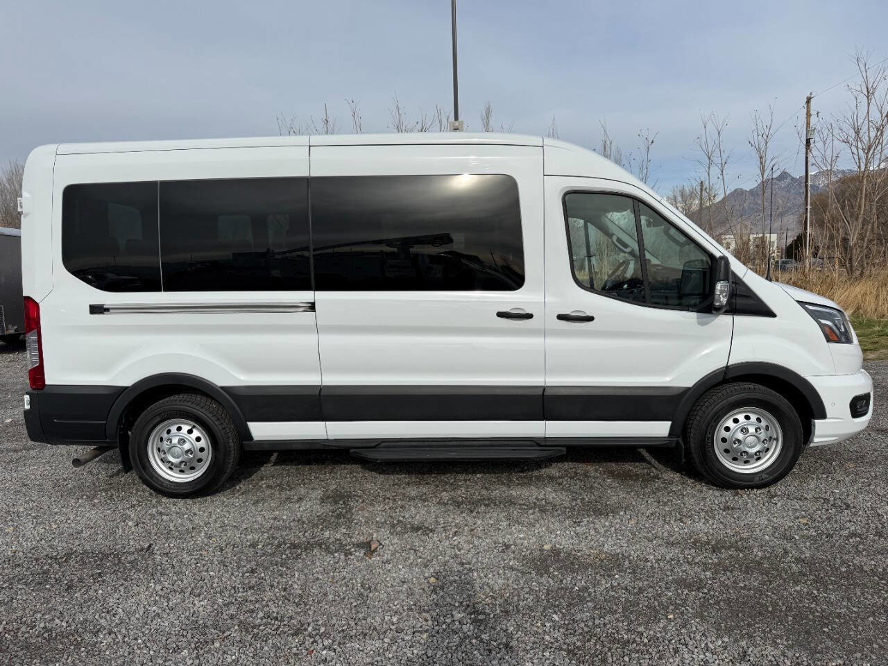 Used 2023 Ford Transit 350 XLT image 2