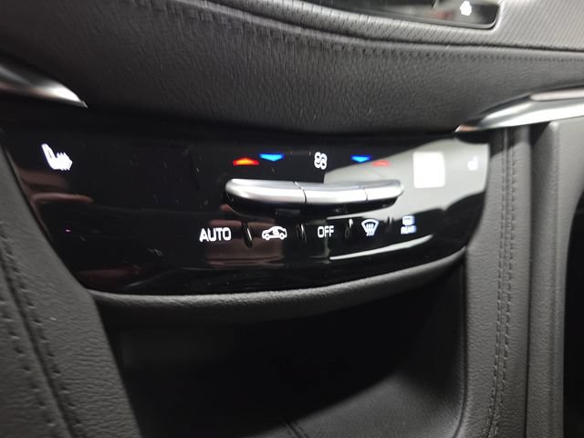 New 2026 Cadillac XT5 Luxury AWD/4WD image 19