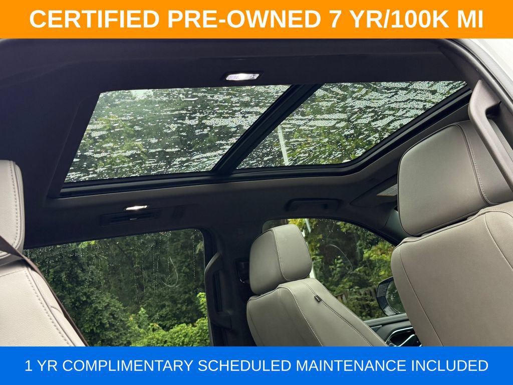 Used 2022 GMC Yukon XL SLT w/ SLT Premium Package AWD/4WD image 13