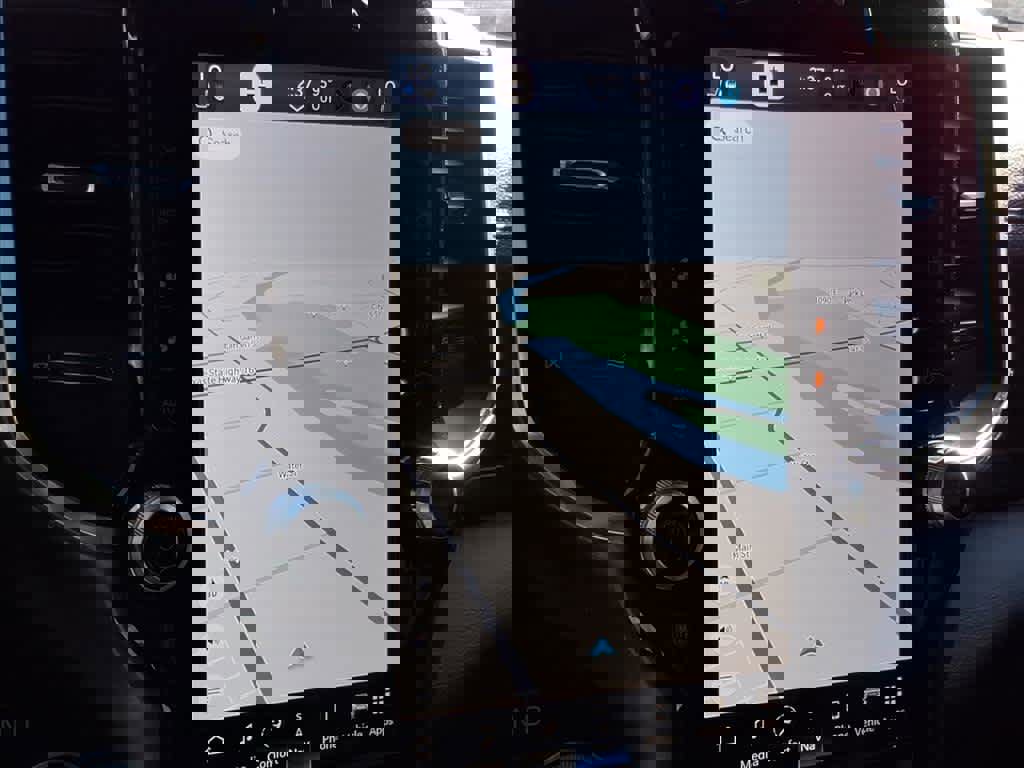 Used 2023 RAM 1500 Laramie image 8