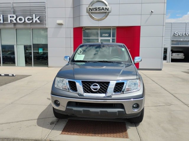 Used 2019 Nissan Frontier SL image 2