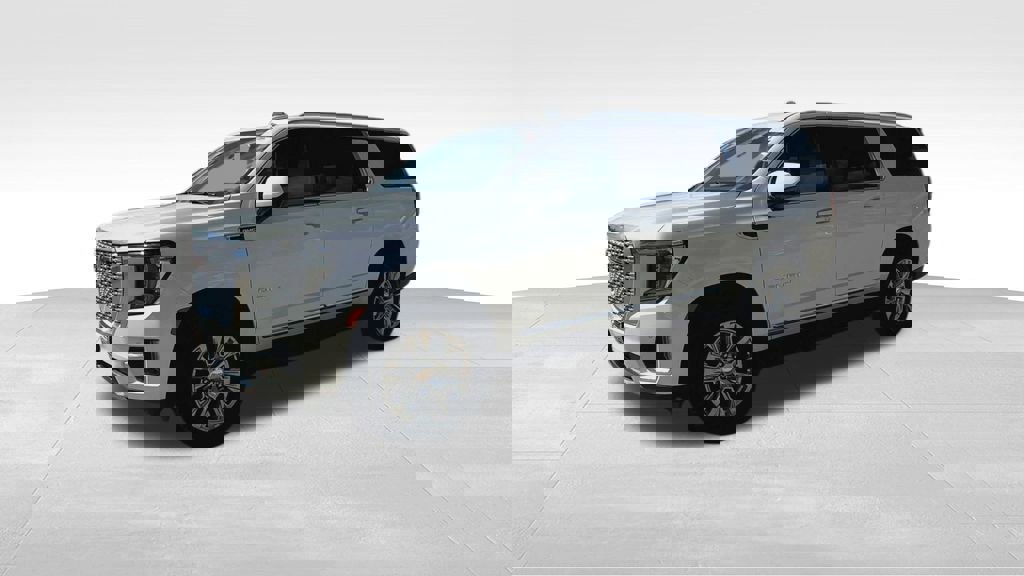 Certified 2023 GMC Yukon XL Denali image 5