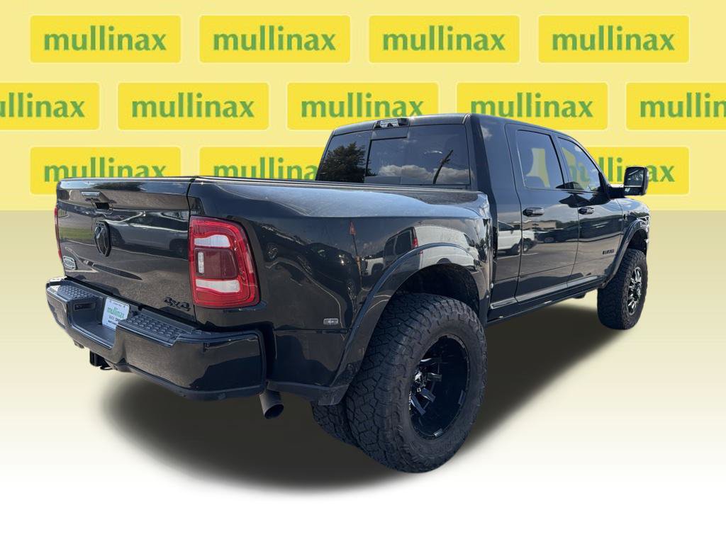 Used 2024 RAM 3500 Limited AWD/4WD image 11