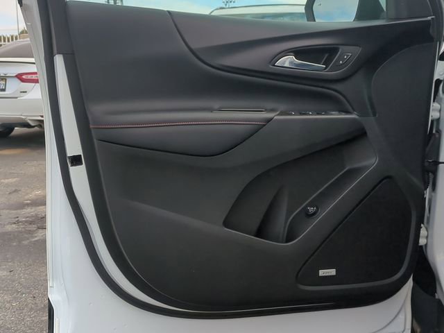 Used 2022 Chevrolet Equinox RS w/ RS Leather Package FWD image 26