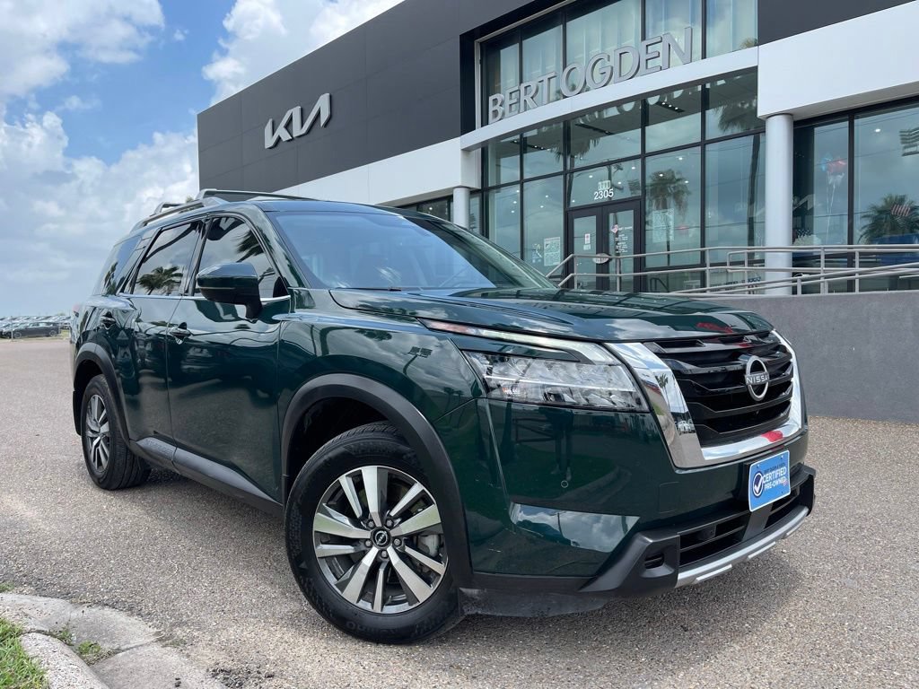Used 2024 Nissan Pathfinder SL